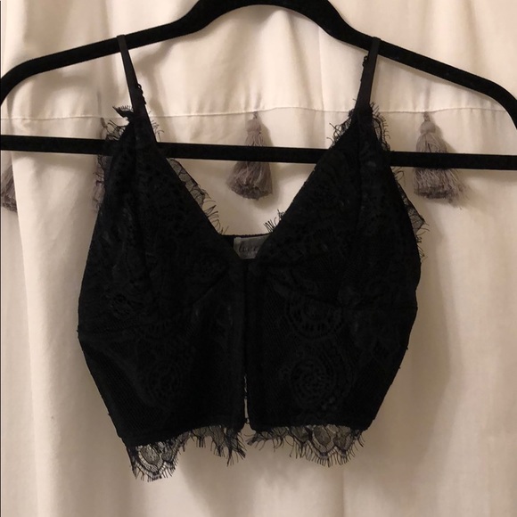 LF Black Lace Bralette - Picture 2 of 7